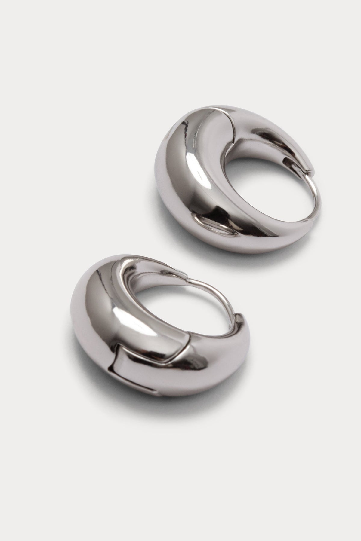 Alpha Hoop Silver