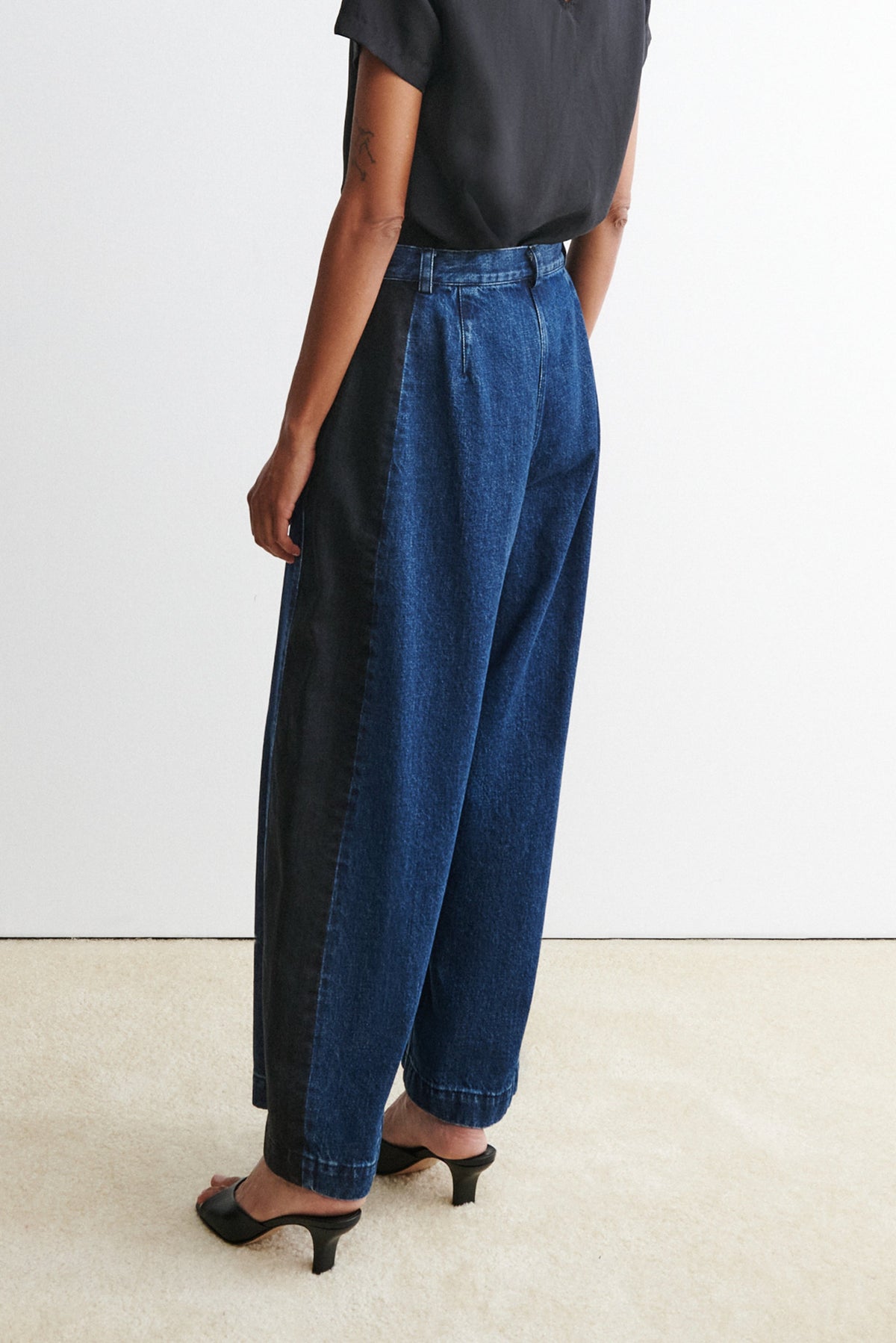 Garra Pant Dark Wash