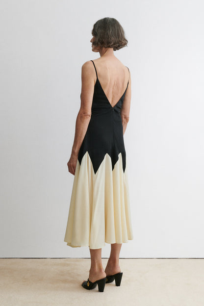 Wonder Dress Cream