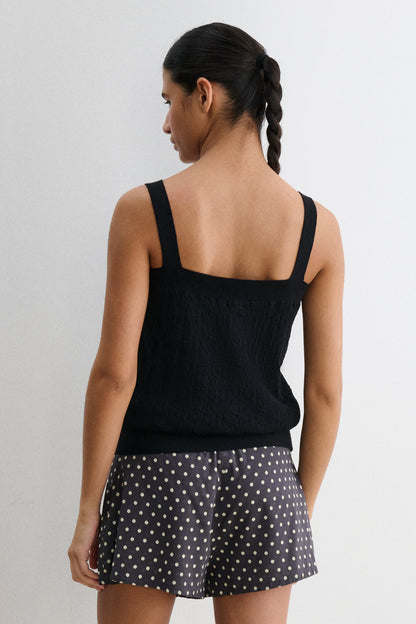Lark Top Black