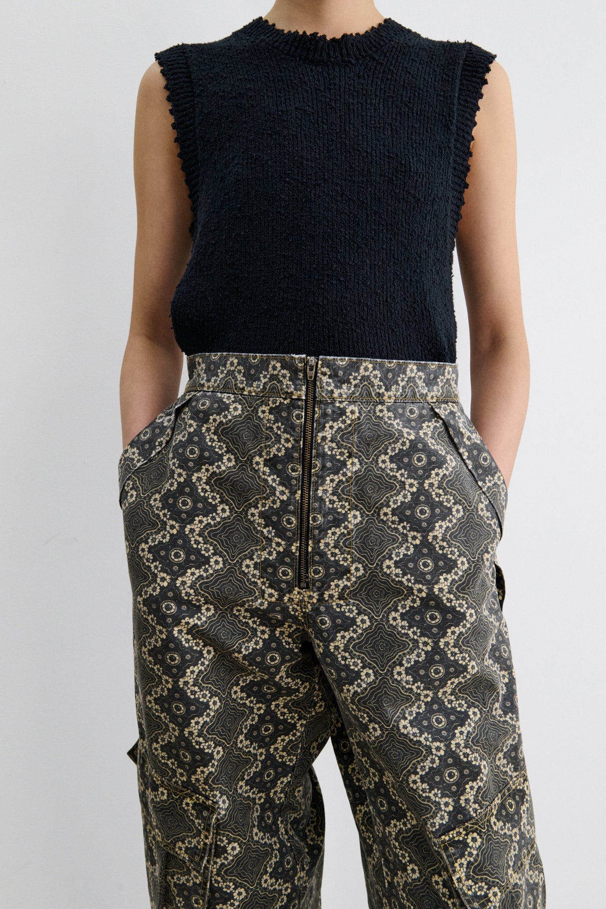 Axis Pant Black