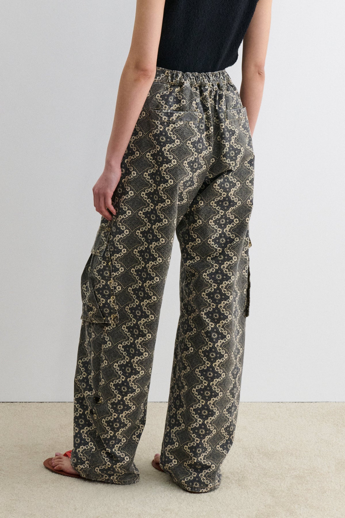 Axis Pant Black