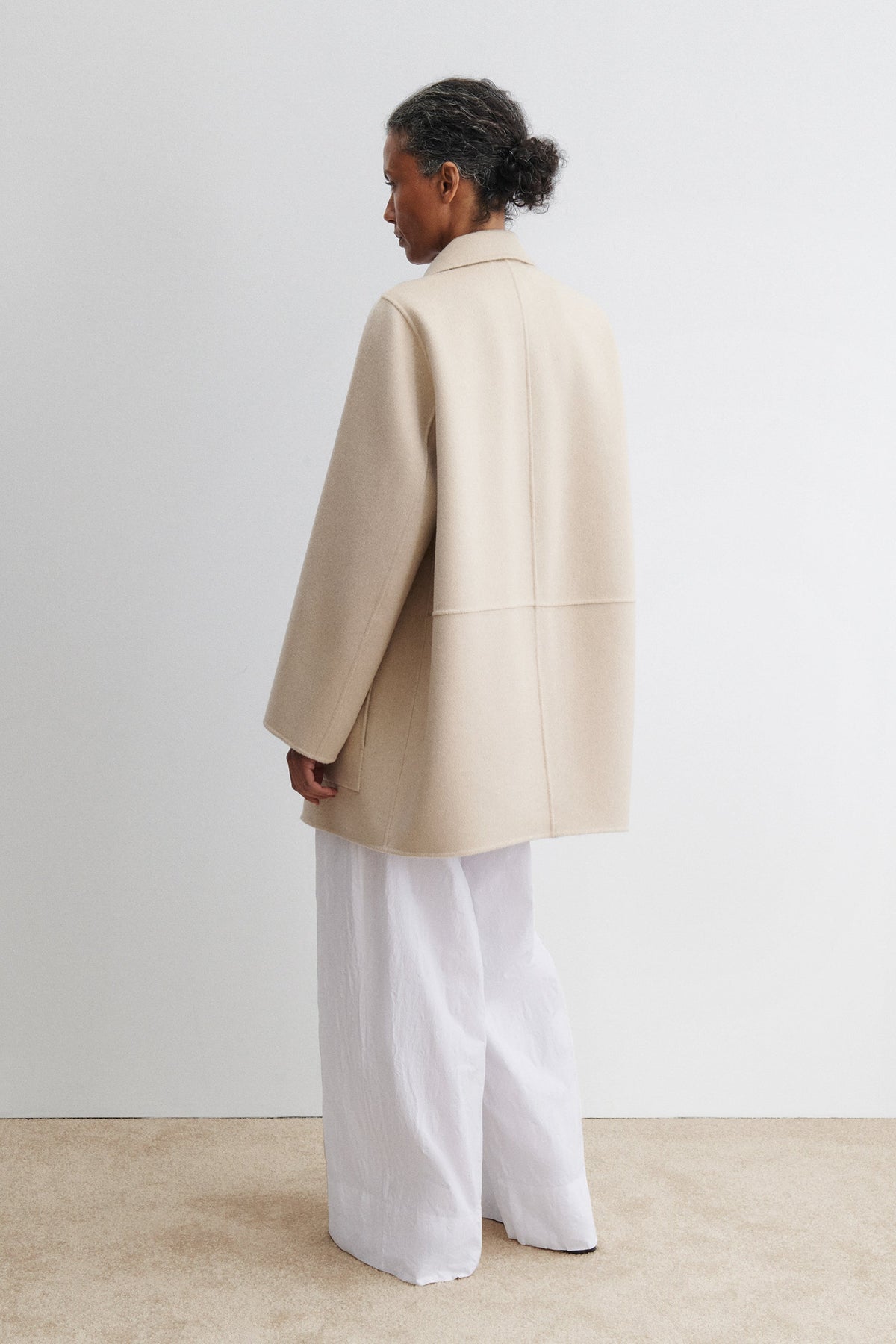 Bruin Jacket Stone