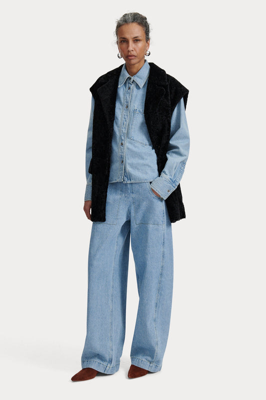 Milton Vest Black