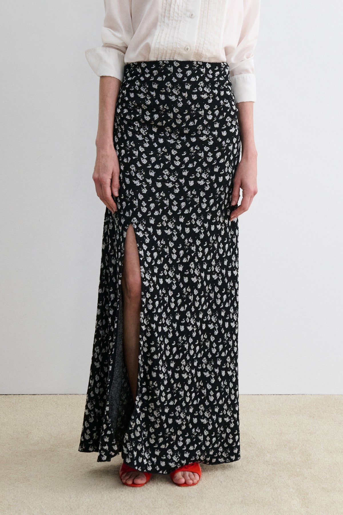 Arra Skirt Black-White