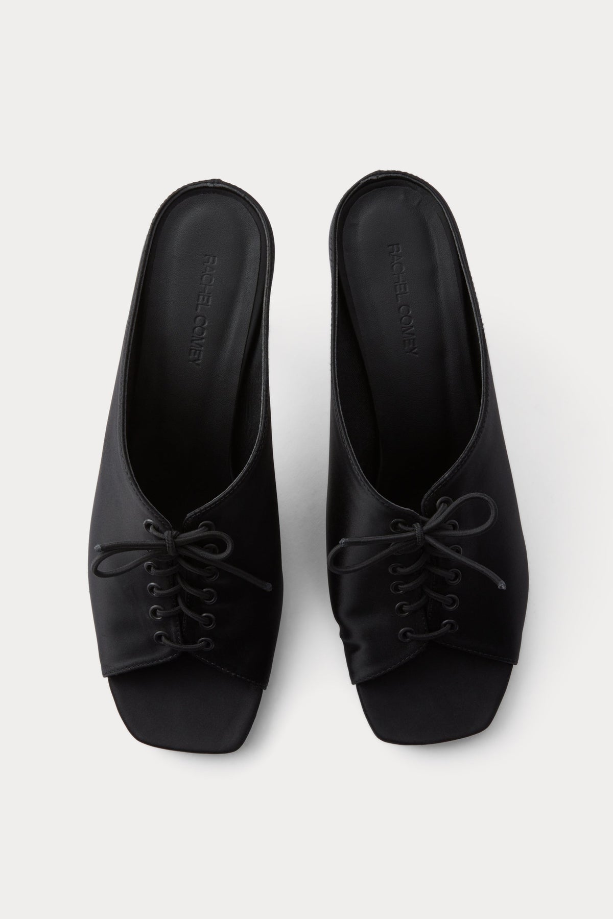 Fira Heel Black