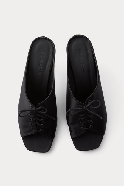 Fira Heel Black