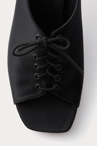 Fira Heel Black