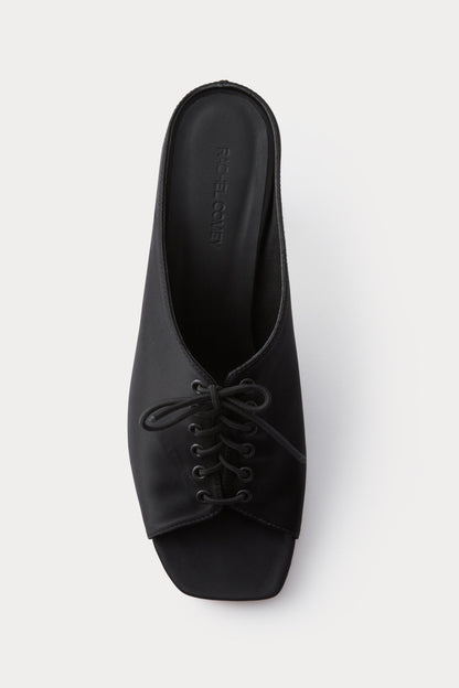 Fira Heel Black