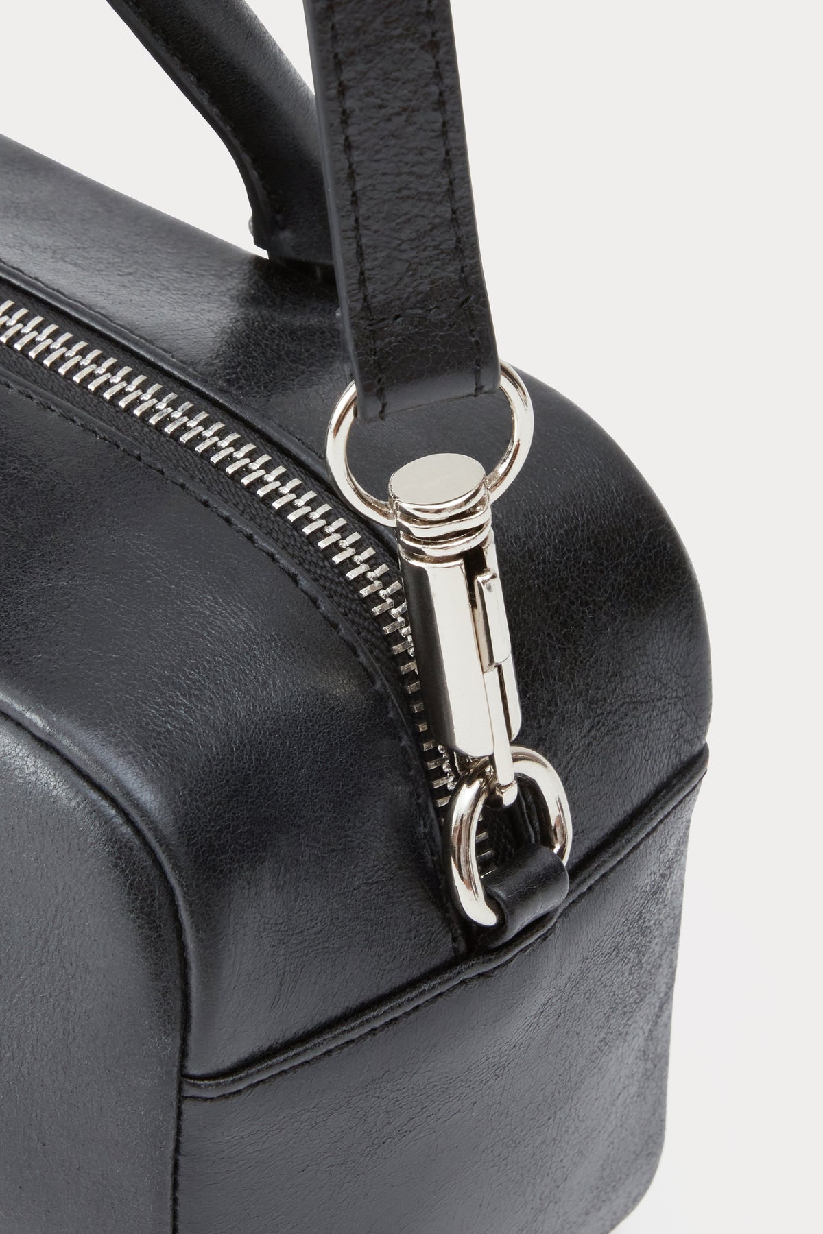 Brynd Small Box Bag Black