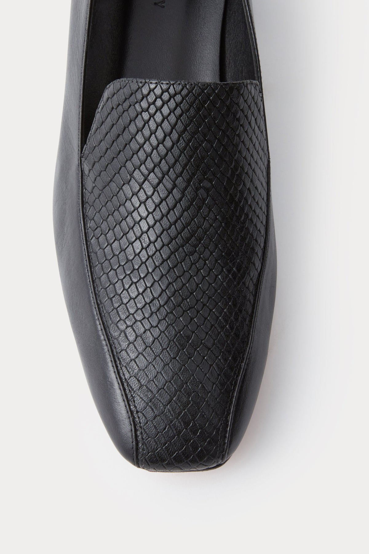 Cheater Loafer Black