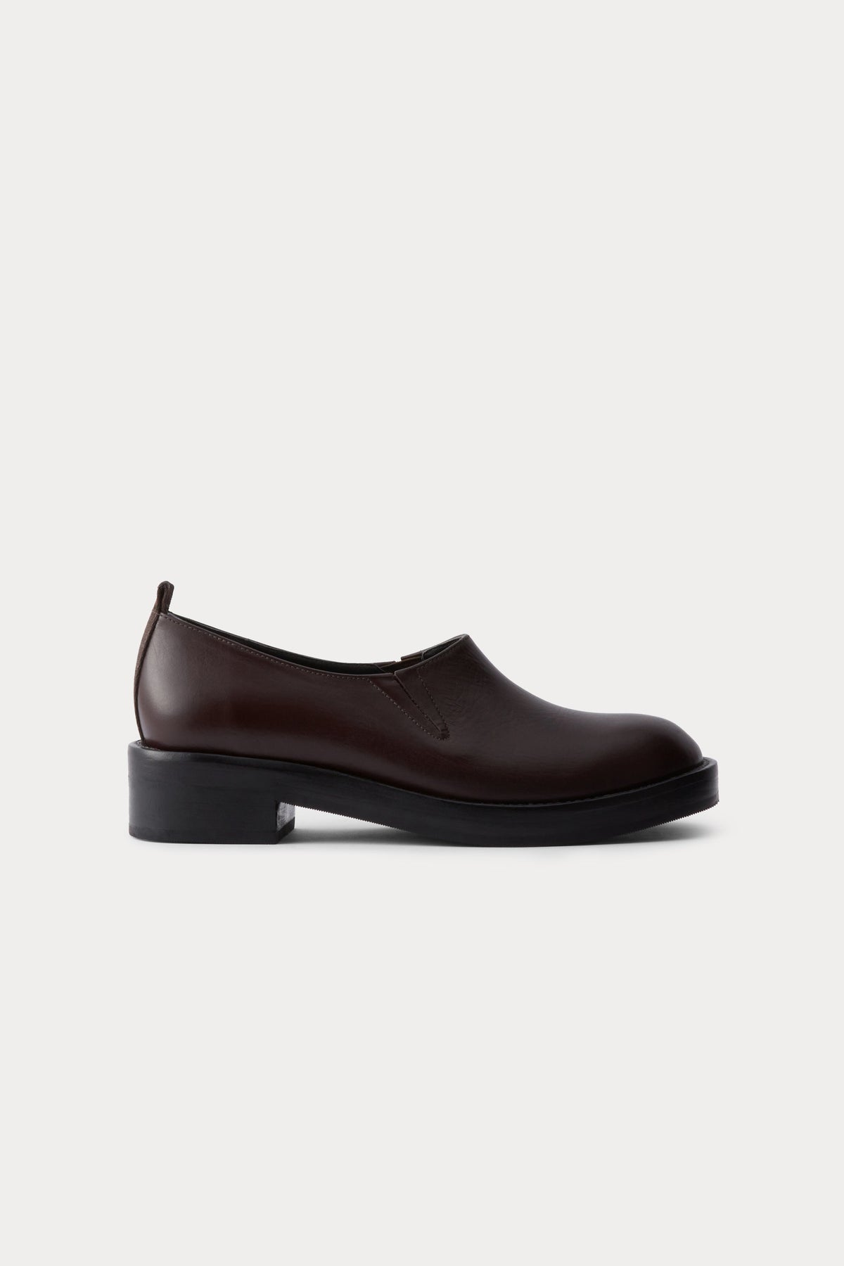 Avon Slip On Auburn