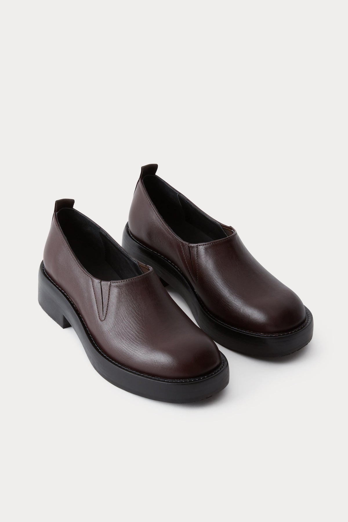 Avon Slip On Auburn