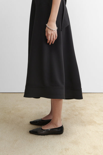 Clemmie Flat (Mini Punch) Black