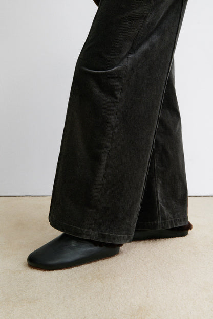Echo Slide Black Brown
