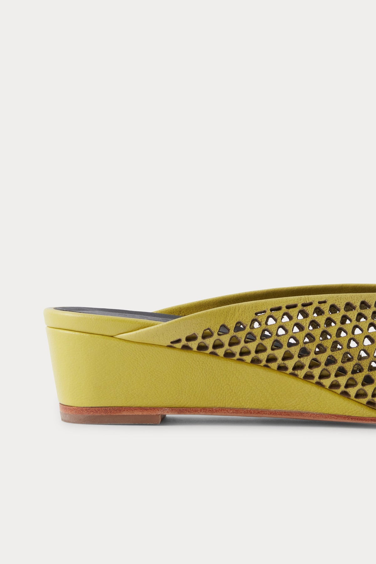 Balant Wedge Mini Punch Citron