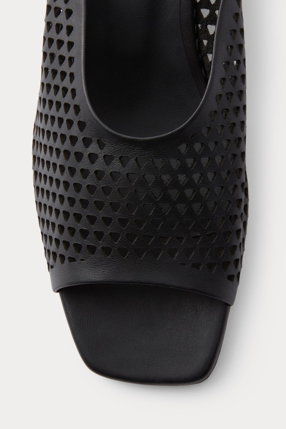 Balant Wedge Mini Punch Black