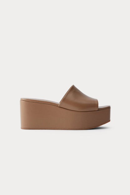 Ferow Wedge Hazelnut