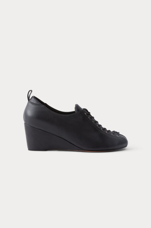 Bully Lace Up Black