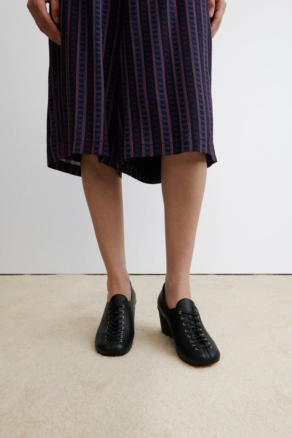 Bully Lace Up Black