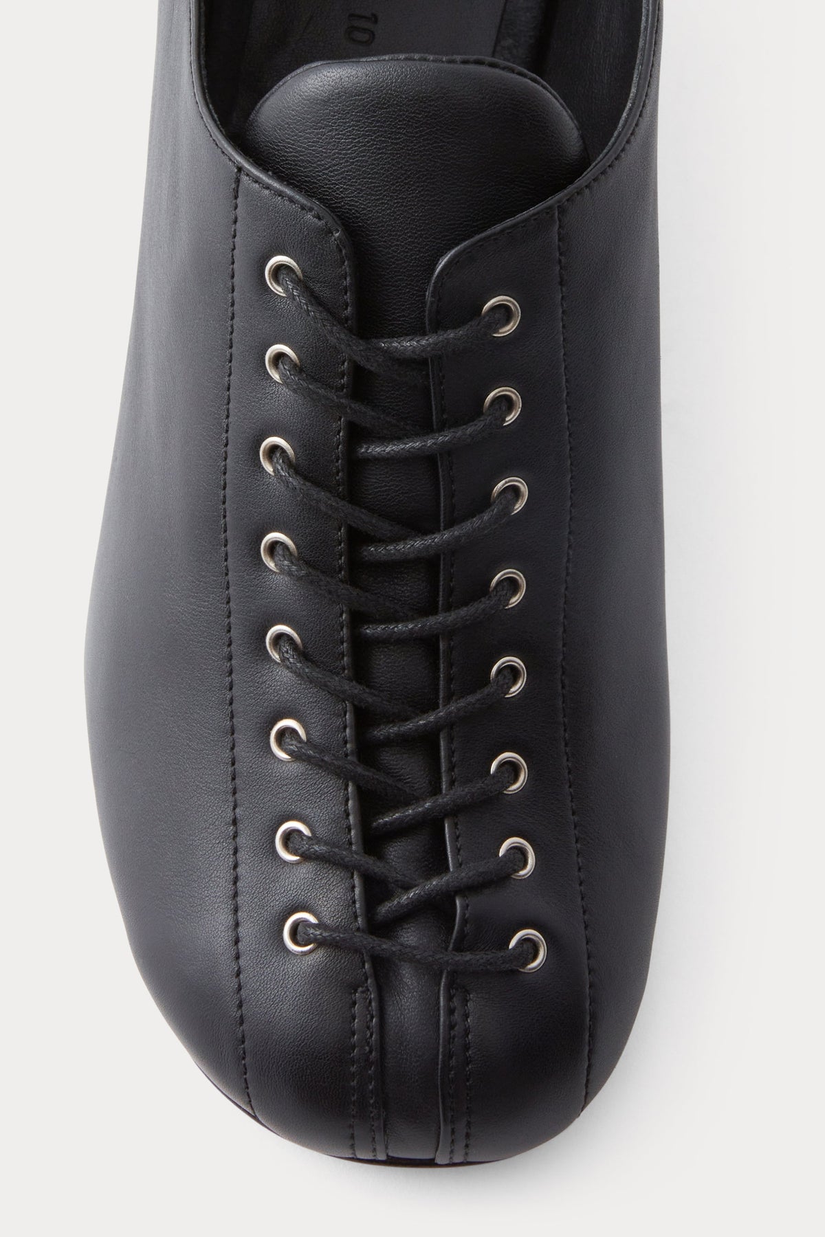 Bully Lace Up Black