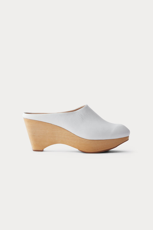Mai Clog Mule White