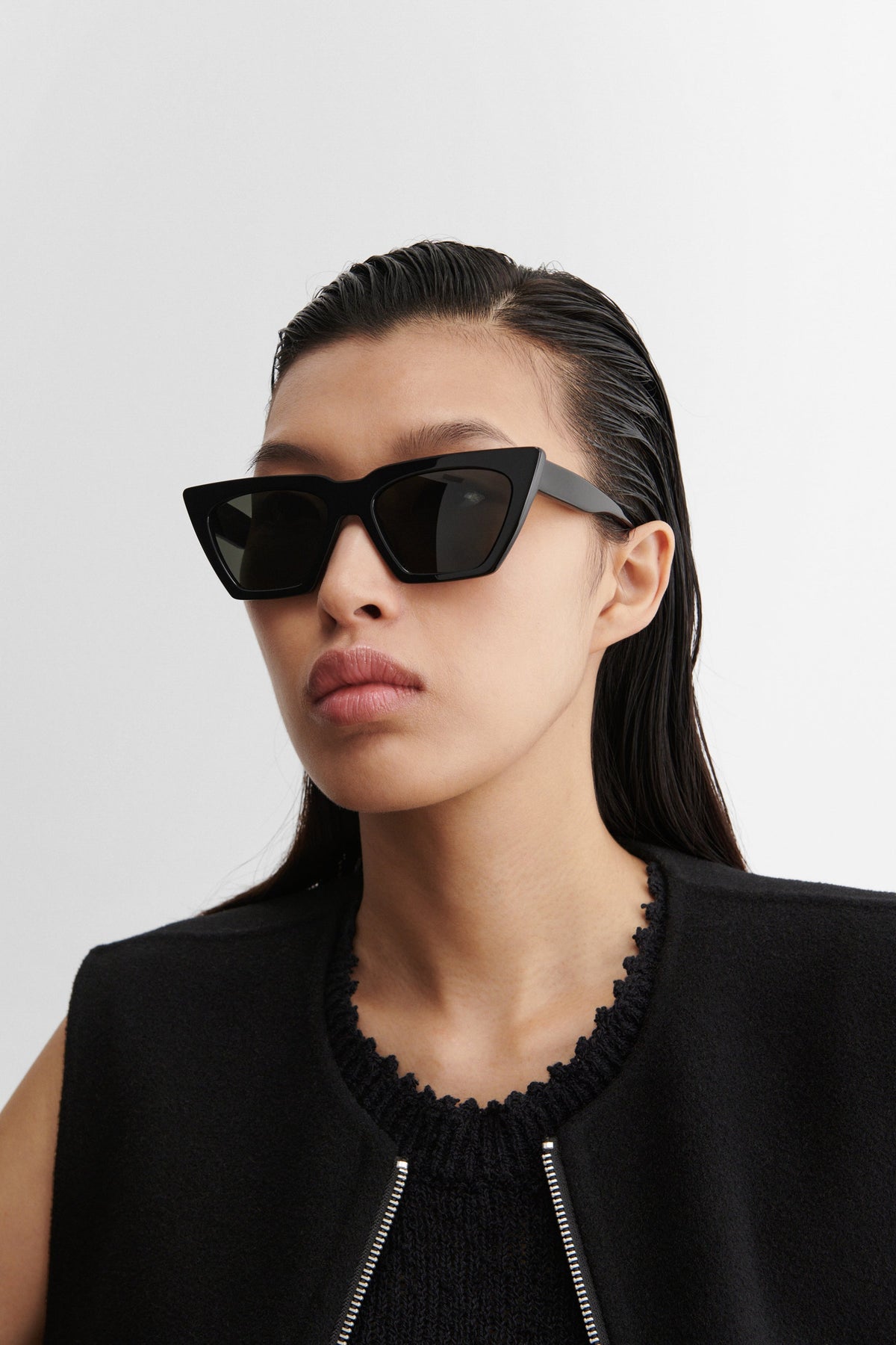 Modan Sunglasses Black