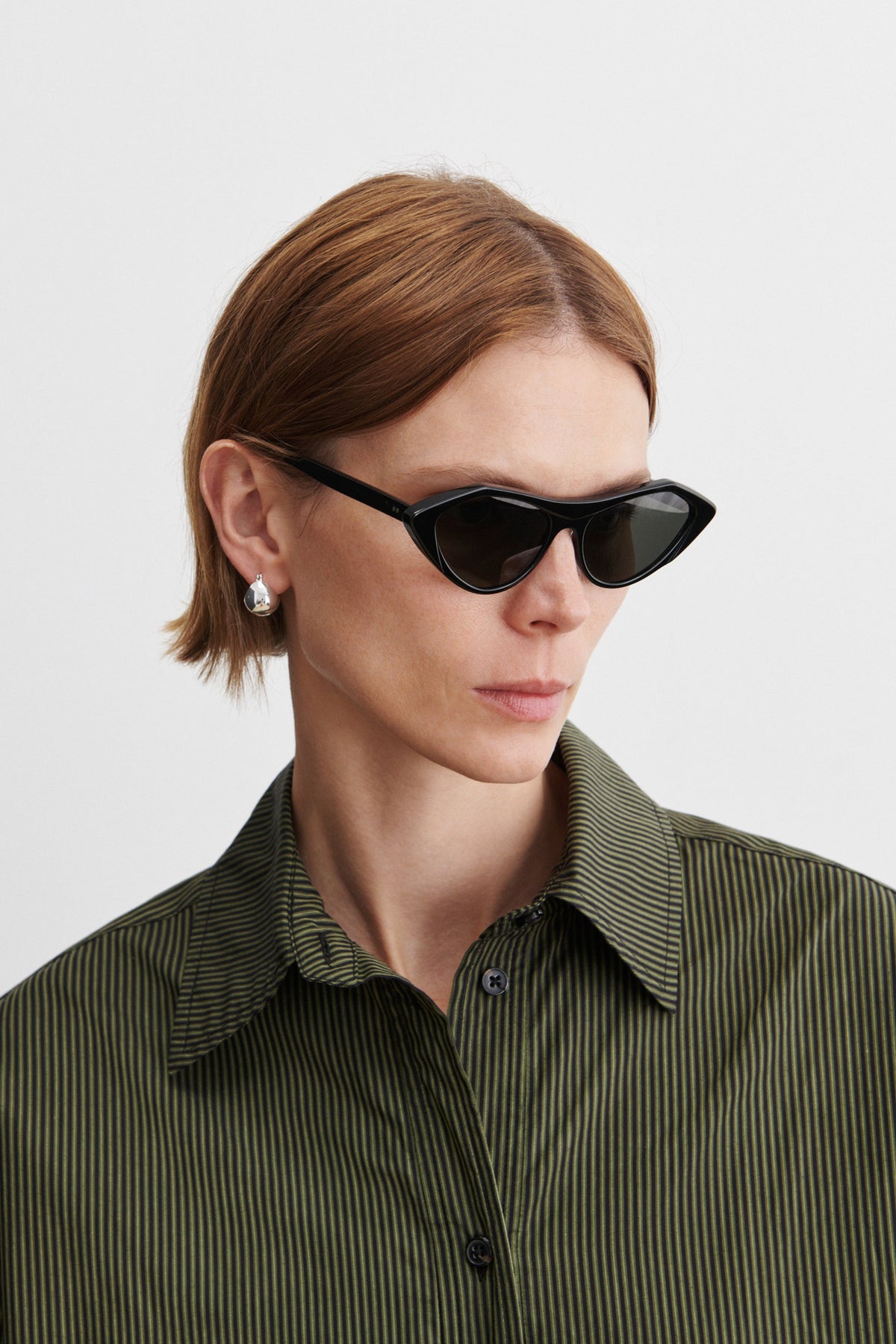 Kosmos Sunglasses Black
