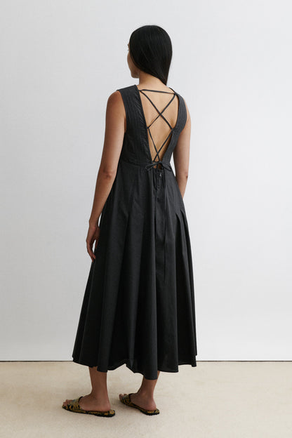 Doe Dress Black
