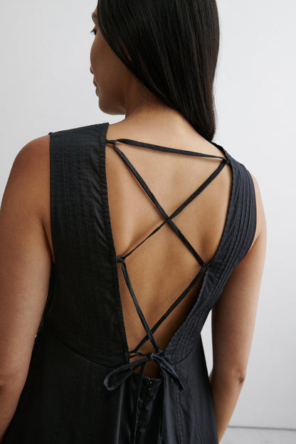Doe Dress Black