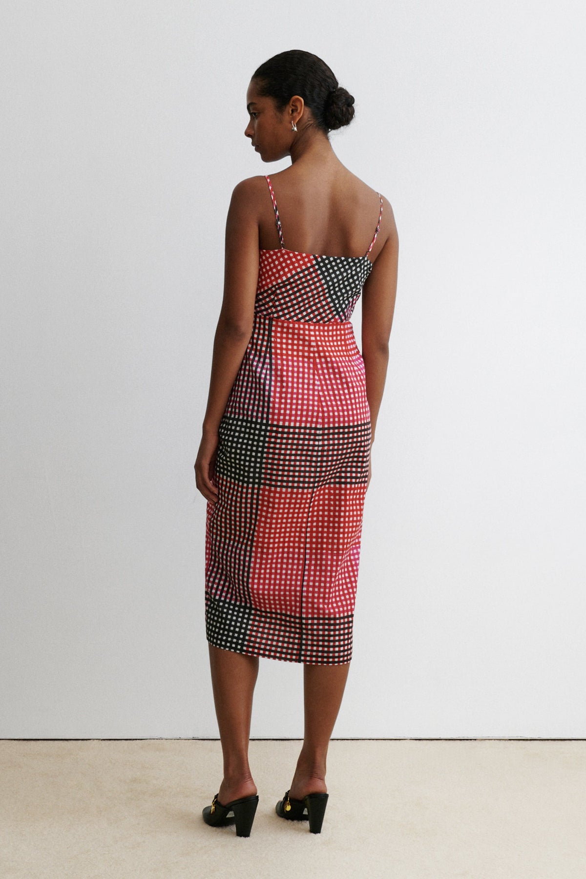 Izzo Dress Pink