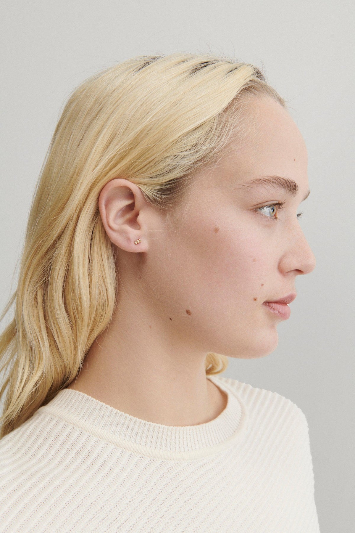 Quarry TriSemi Earring Single Gold