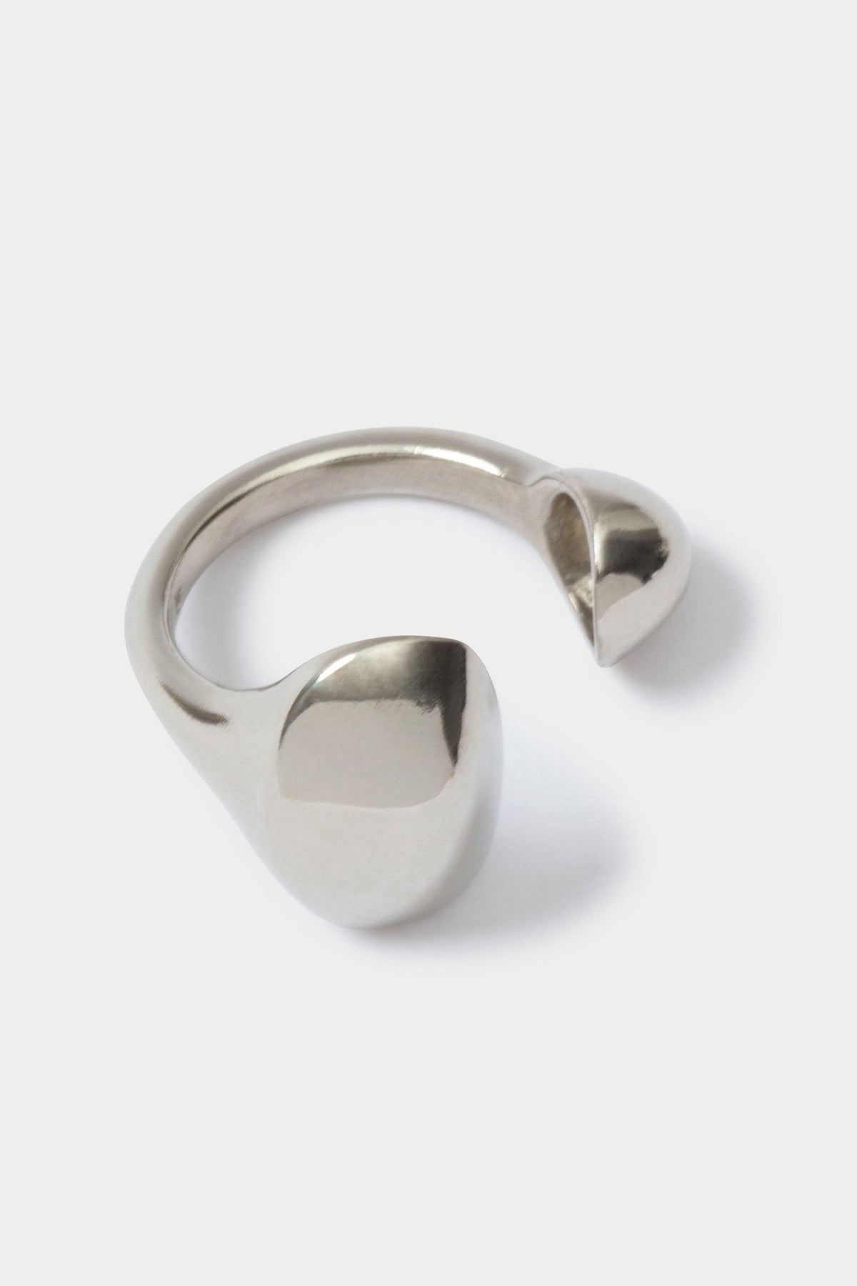 Quarry Adron Ring White Bronze